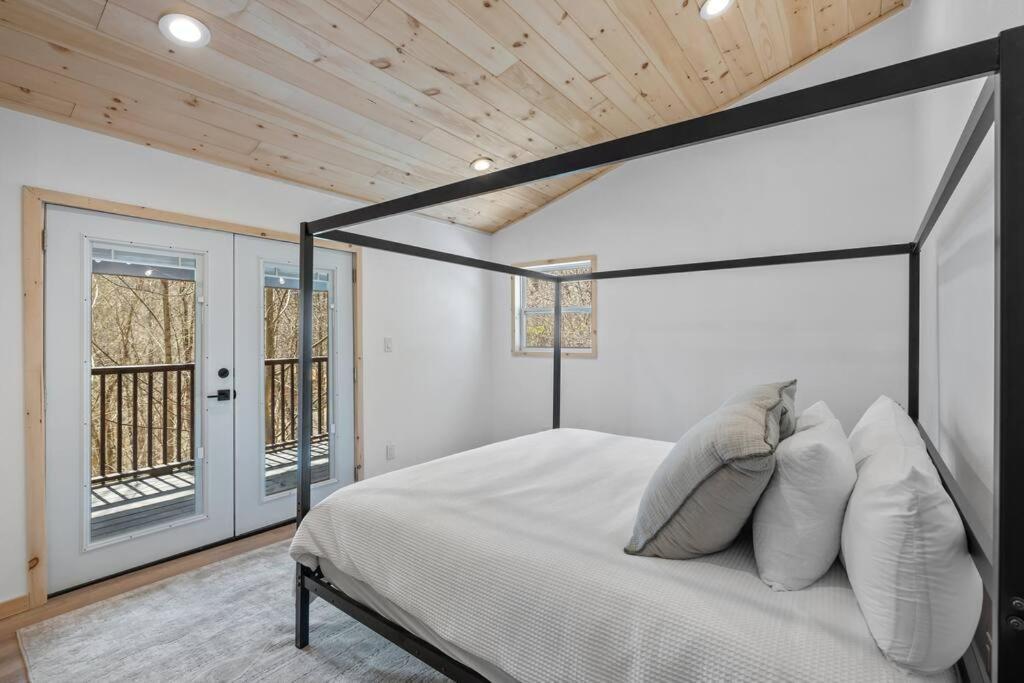 New! Modern Cabin With Two Decks, Bar & Game Room! Gatlinburg Exterior foto